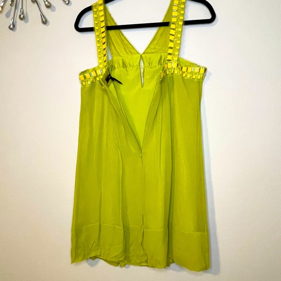 STUNNING BCBGMAXAZRIA 100% SILK DRESS WITH JEWELS SIZE 2 - Picture 5 of 7